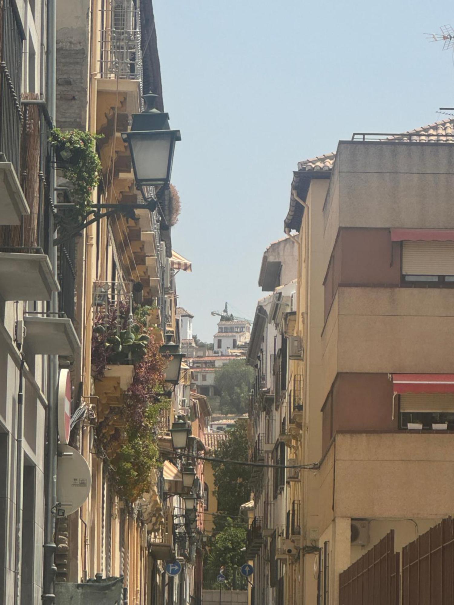 Parking Vigilado Gratis Pleno Centro,Cozy Apartment Granada Picon Center Exterior photo